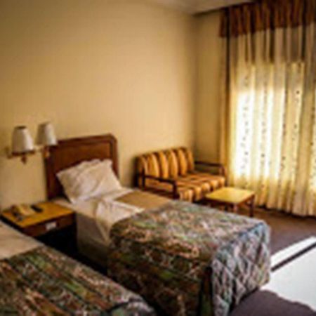 Hotel Lumbini Garden New Crystal Экстерьер фото